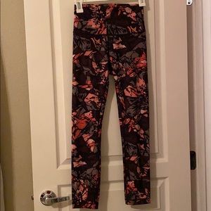 Wunder Under High Rise Luxtreme Sz 4 EUC